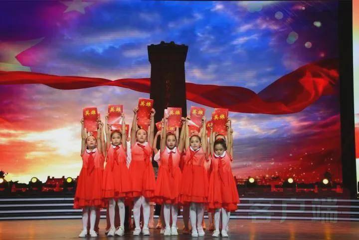 杭天琪曾被洋男友骗3000万,54岁又被曝“晚节不保”,怎么回事?- 询问任何问题,寻找满意答案的平台