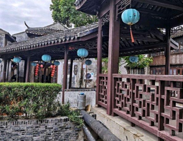 win7不满屏怎么调-专业问答平台